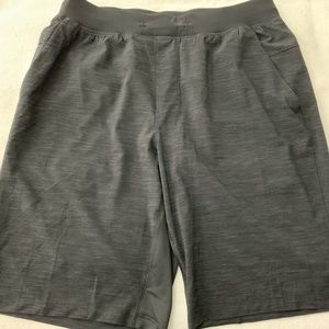 Lululemon Men's T.H.E. Short 11" Linerless Large